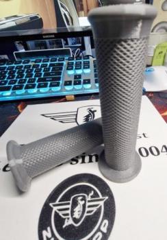 Preview: Zündapp R & RS 50 Roller Griffgummis Fußschaltung 1 x 561-17.314 & 1 x 561-17.315 TPU Grau